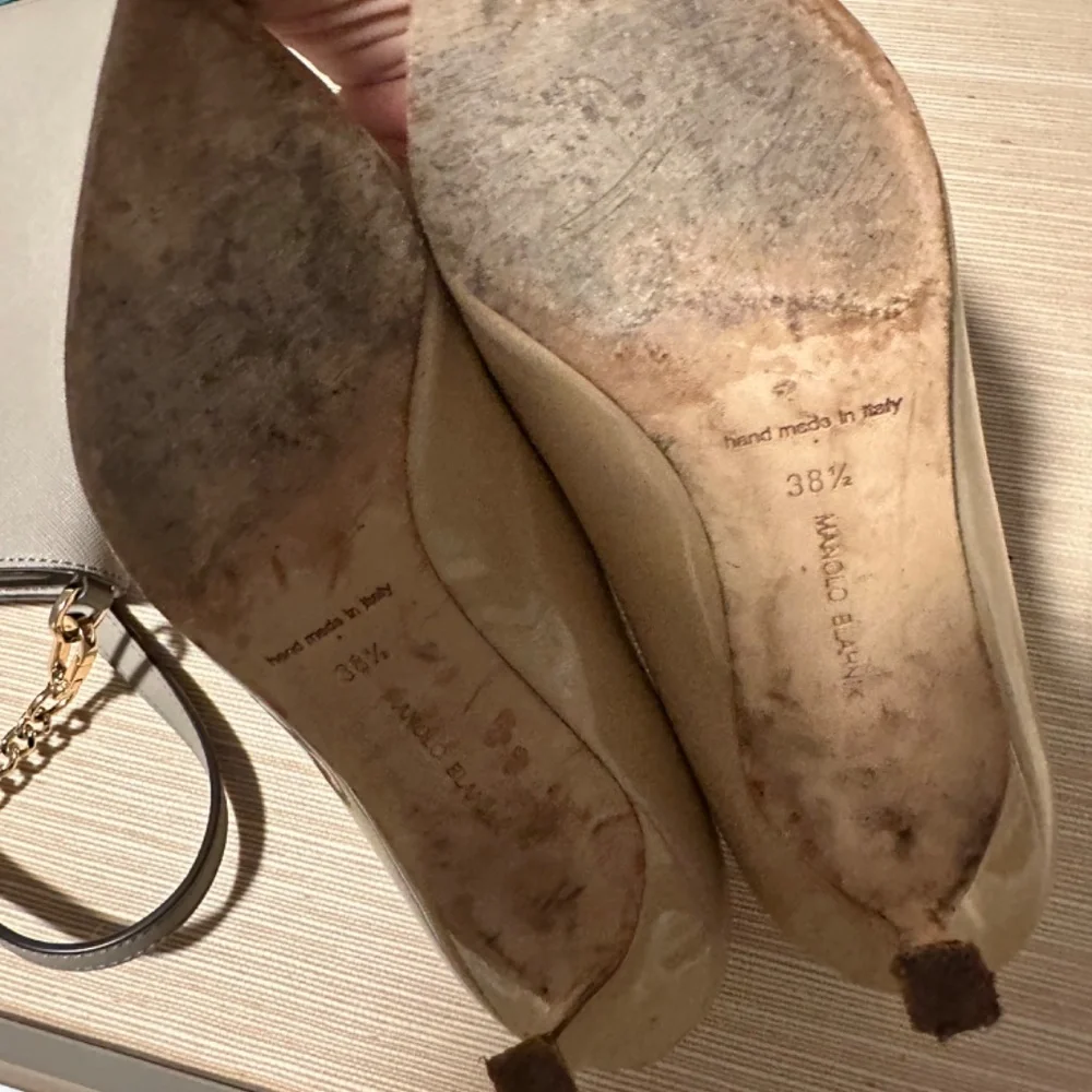 Manolo Blahnik Pumps - Picture 5 of 6